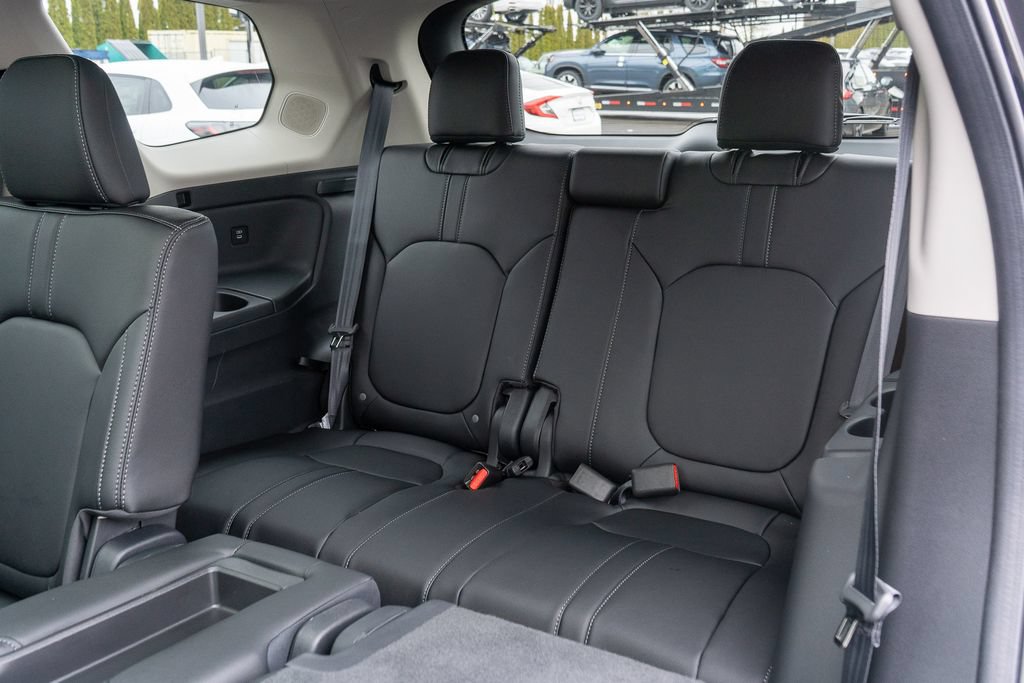 New 2026 Honda Pilot Touring image 12