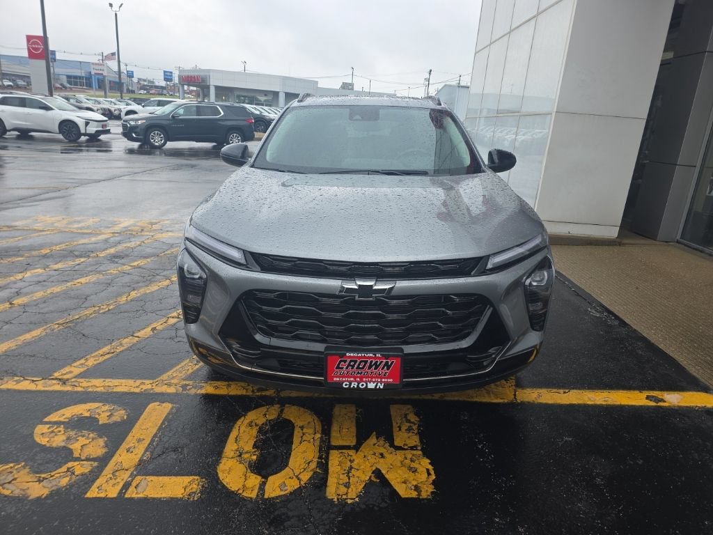 Used 2025 Chevrolet Trax ACTIV w/ Sunroof Package FWD image 9