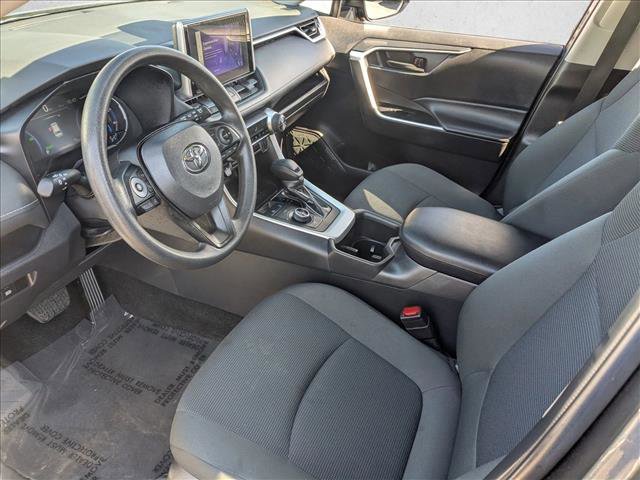 Used 2025 Toyota RAV4 LE image 10
