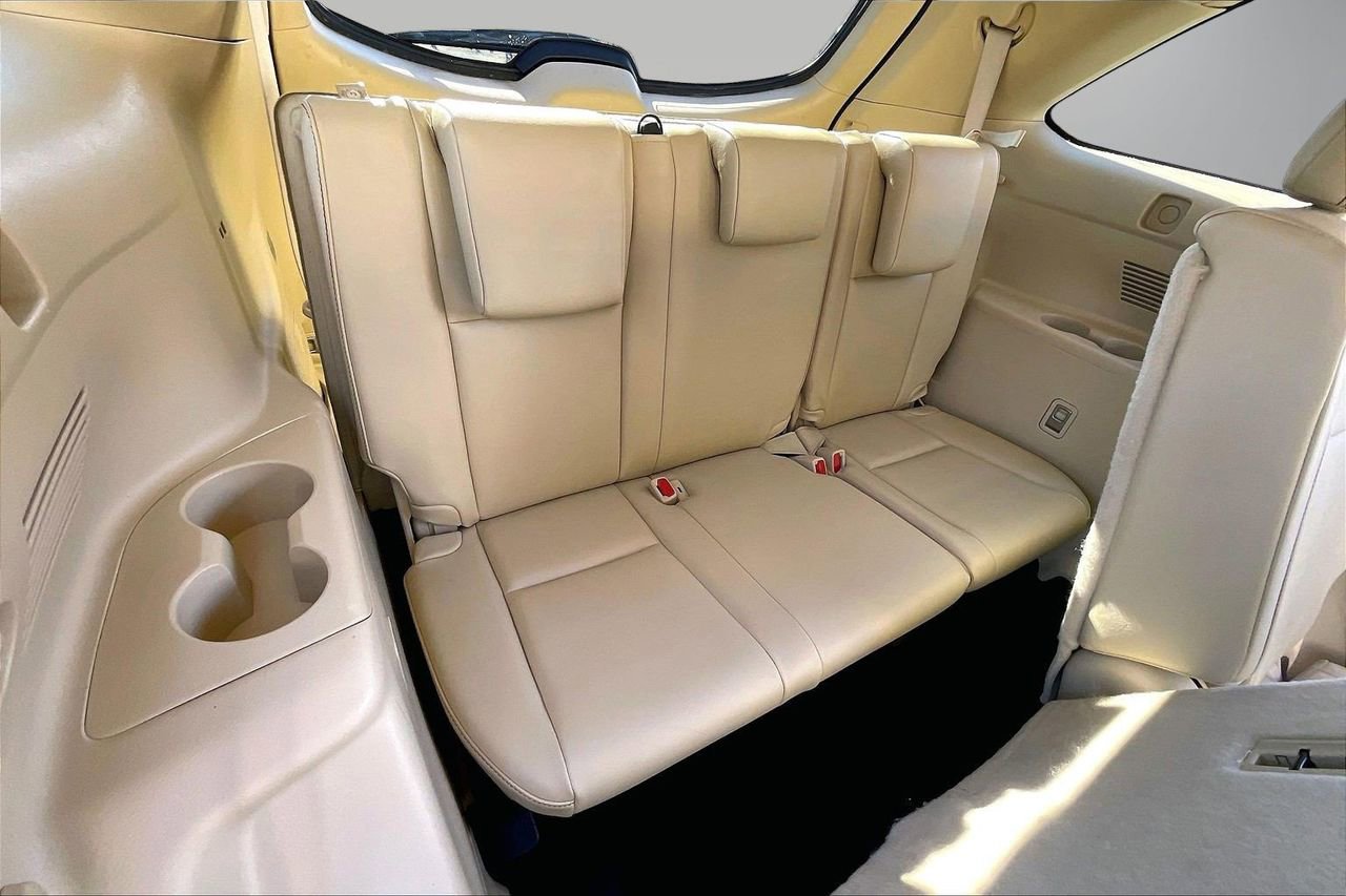 Used 2019 Toyota Highlander XLE image 26