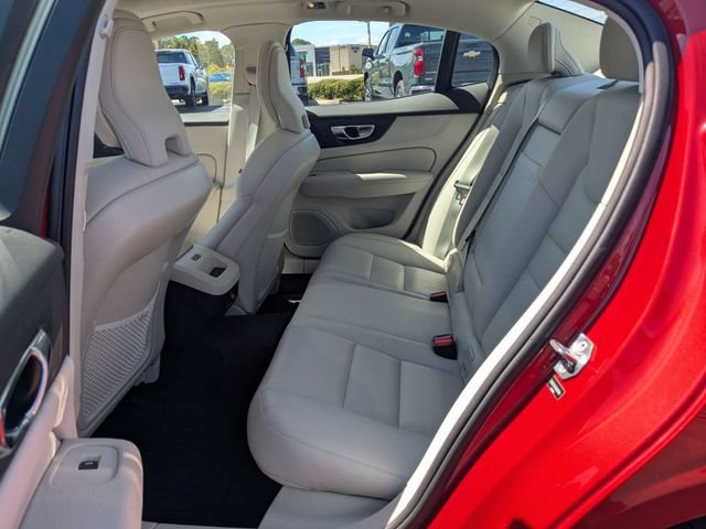 Used 2019 Volvo S60 T6 Momentum AWD/4WD image 12