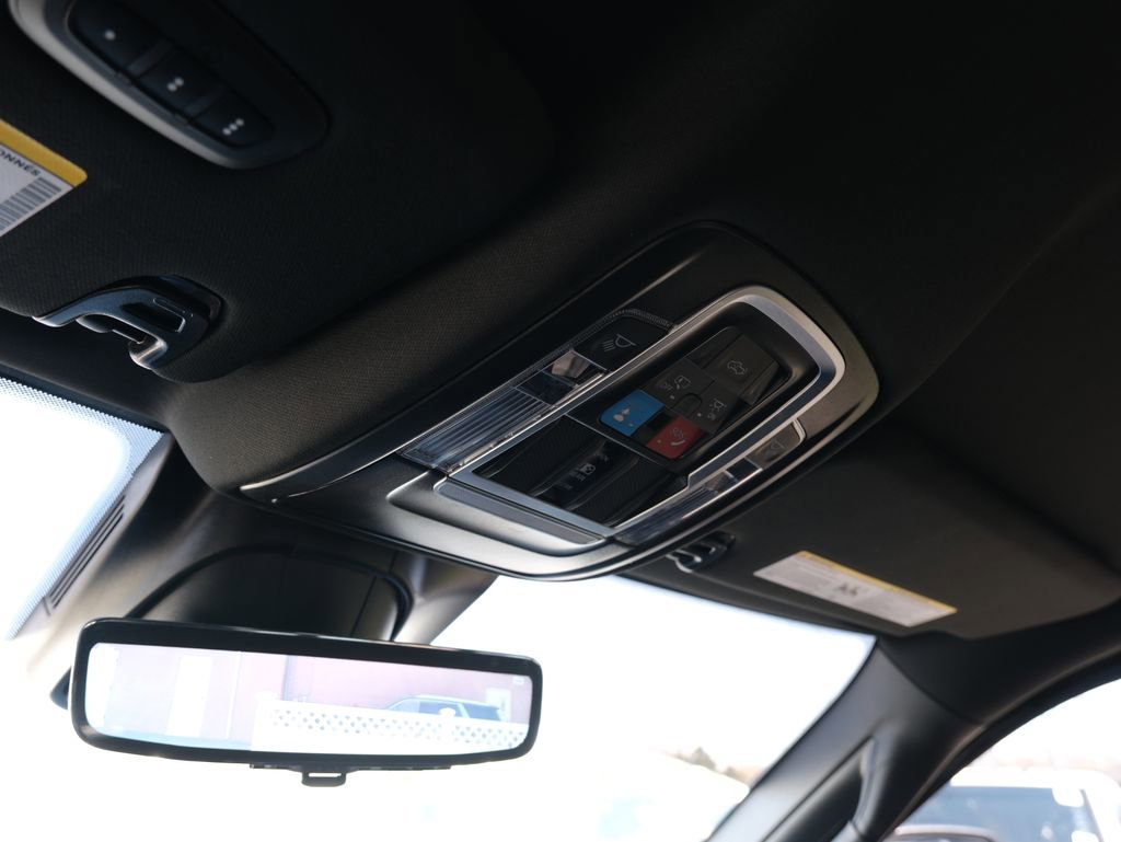 Used 2025 RAM 3500 Limited image 18