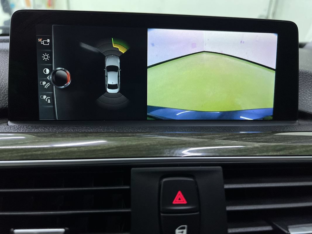Used 2017 BMW 330e RWD image 22