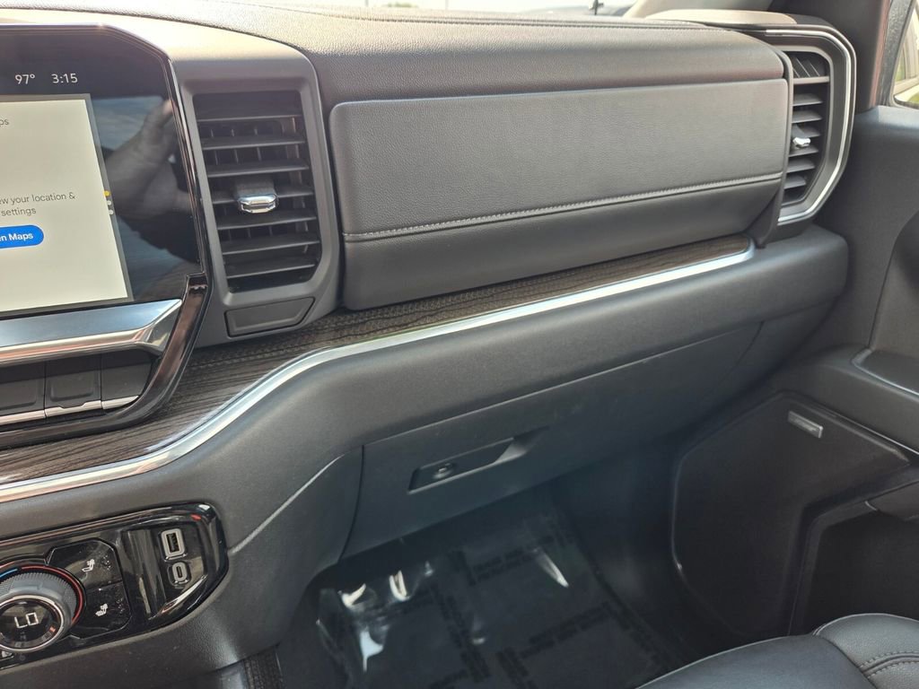 Used 2024 Chevrolet Silverado 1500 LT Trail Boss w/ Convenience Package II image 29