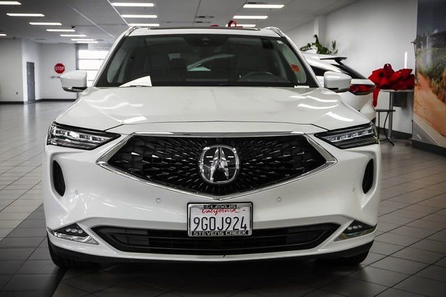 Used 2023 Acura MDX SH-AWD w/ Advance Package image 4