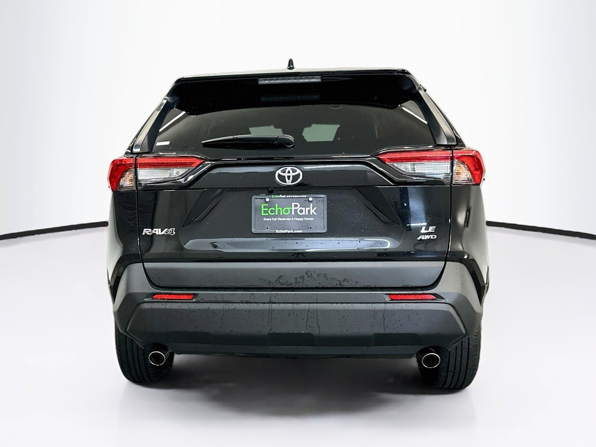 Used 2025 Toyota RAV4 LE AWD/4WD image 7