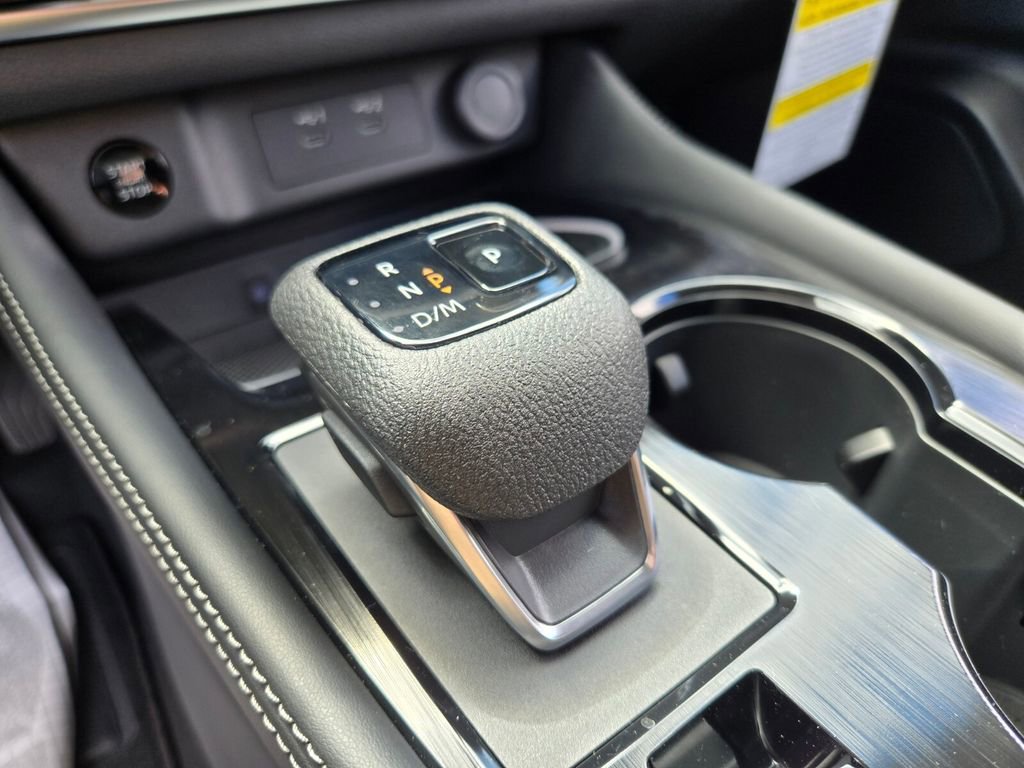 New 2026 Nissan Rogue Platinum image 8