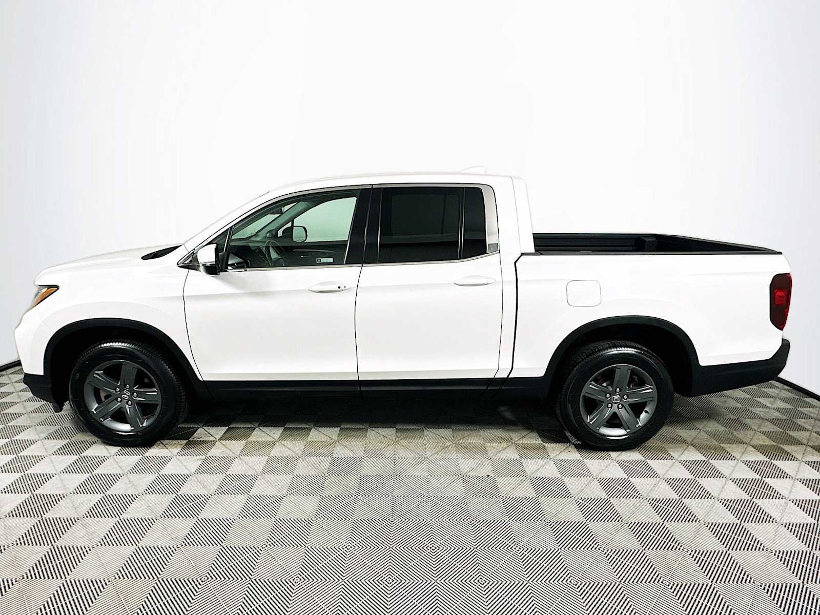 Used 2023 Honda Ridgeline RTL image 4