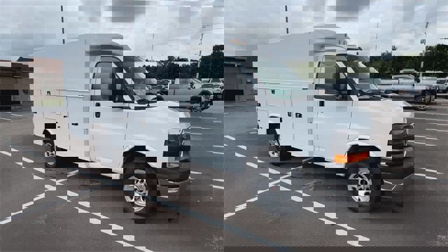 New 2025 GMC Savana 3500 w/ Power Convenience Package image 2