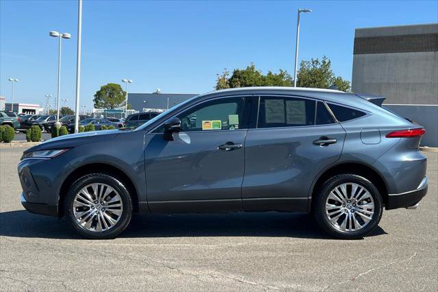 Certified 2022 Toyota Venza Limited AWD/4WD image 9