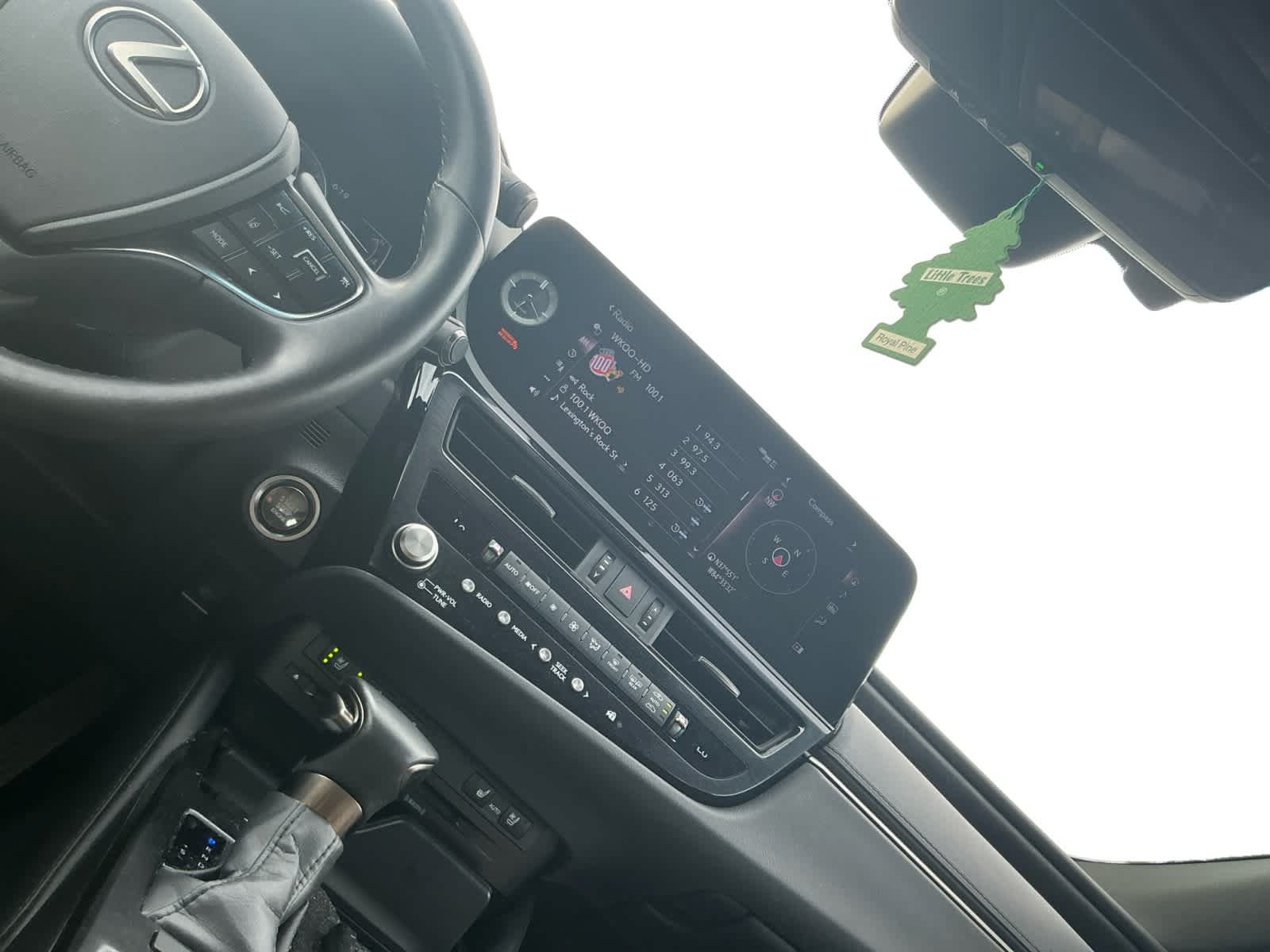 Used 2022 Lexus ES 350 w/ Premium Package FWD image 11