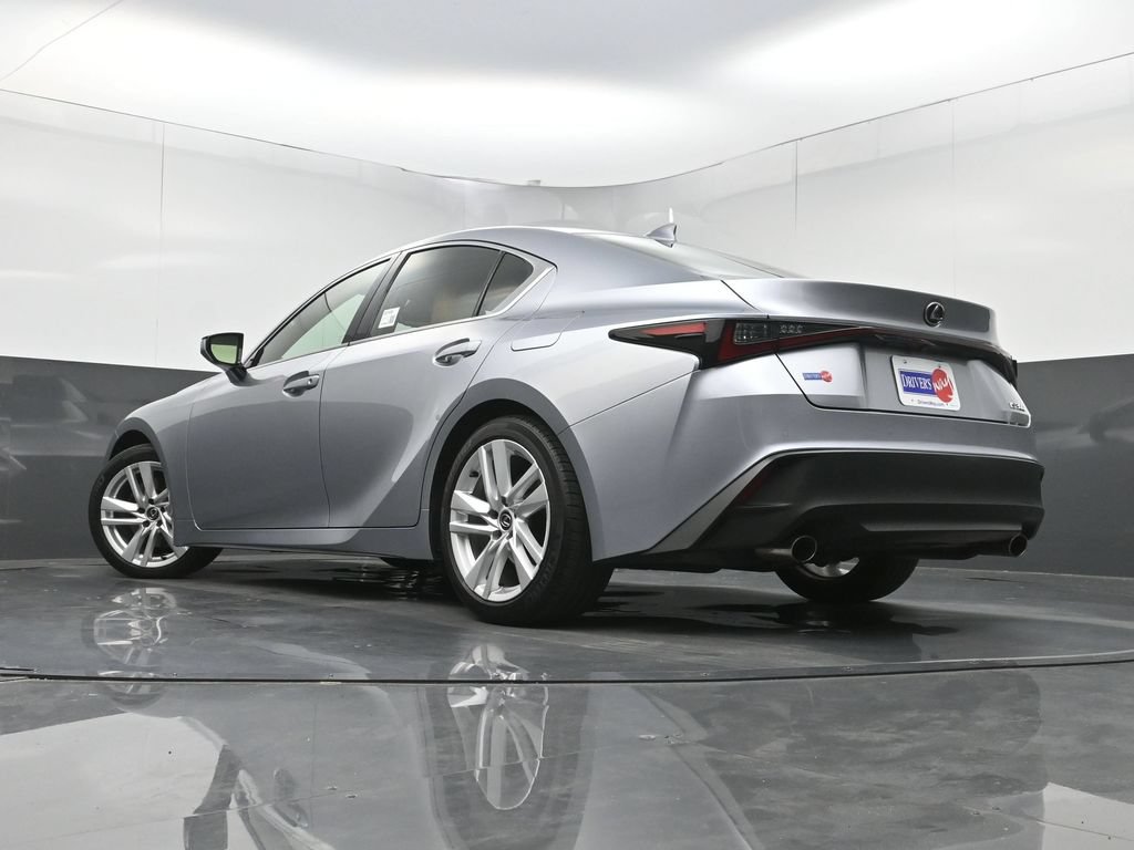 Used 2024 Lexus IS 300 w/ Comfort Package RWD image 27