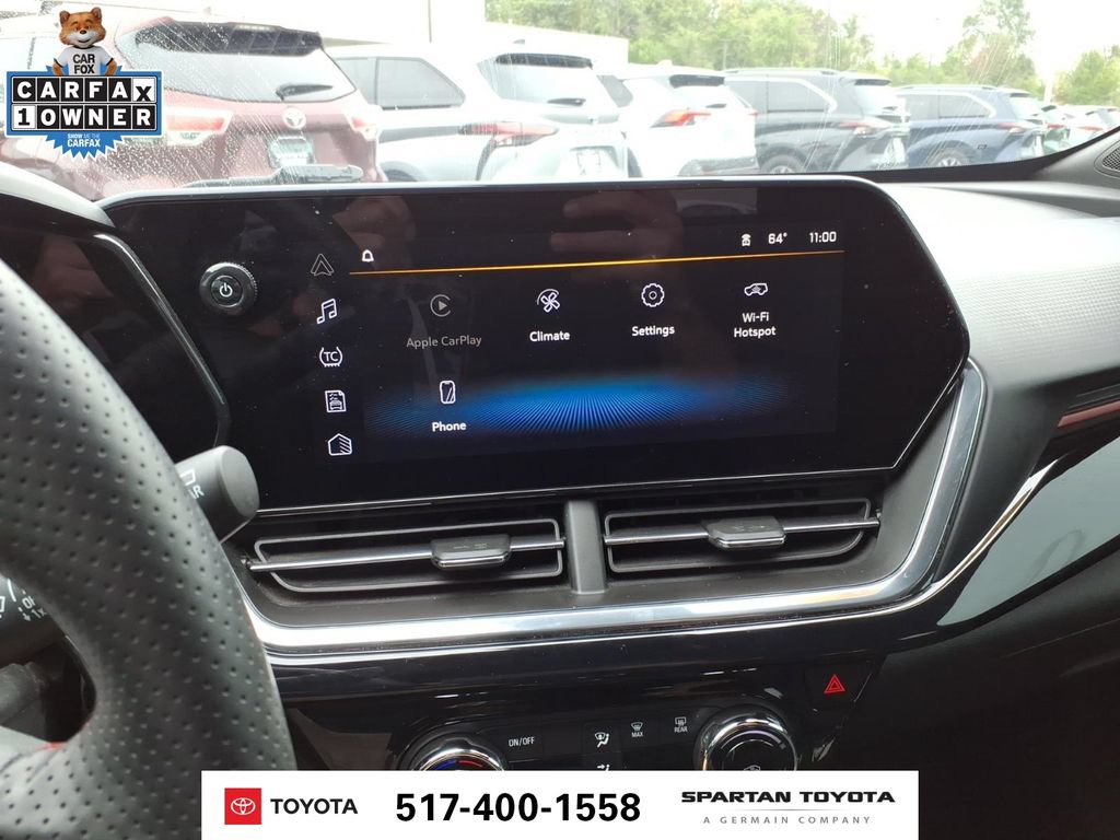 Used 2025 Chevrolet Trax RS w/ Sunroof Package FWD image 20