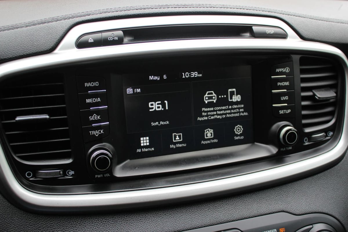 Used 2018 Kia Sorento FWD image 14
