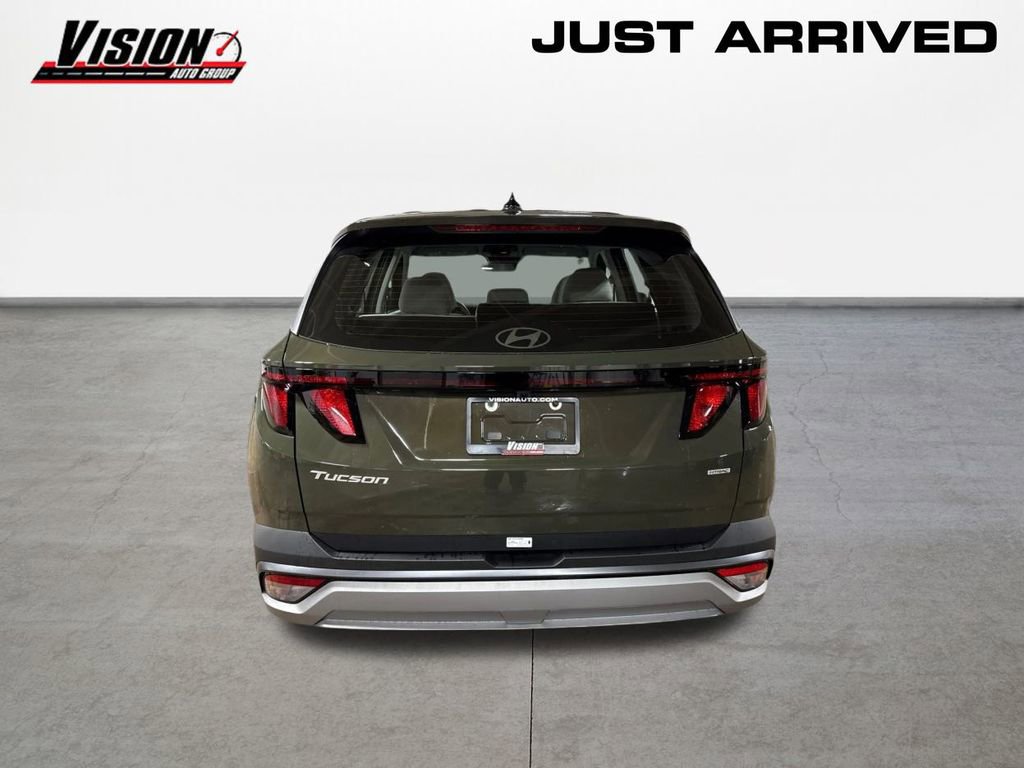 New 2026 Hyundai Tucson SE image 6