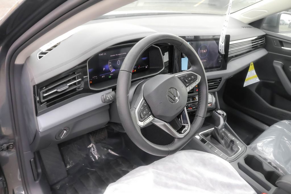 New 2026 Volkswagen Jetta SE FWD image 19