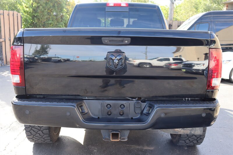 Used 2014 RAM 2500 Laramie w/ Black Appearance Group AWD/4WD image 5