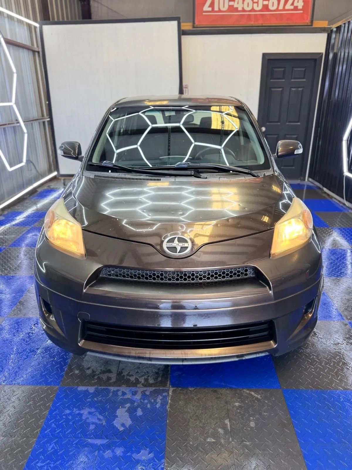 Used 2011 Scion xD Hatchback 4D image 7