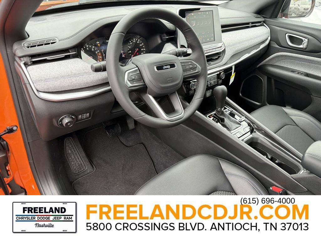 New 2026 Jeep Compass Latitude AWD/4WD image 23