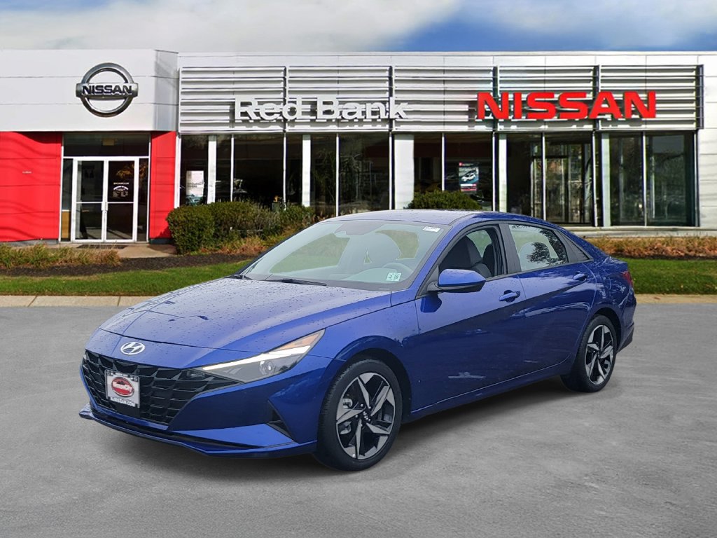 Used 2023 Hyundai Elantra SEL w/ Convenience Package FWD image 5