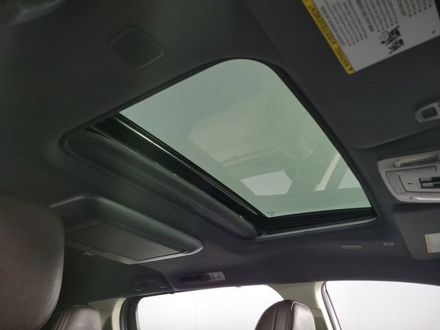 Used 2023 Toyota Sienna Platinum image 20