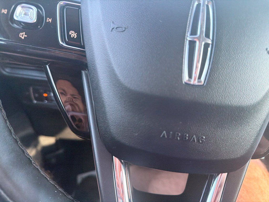 Used 2020 Lincoln Corsair Reserve w/ Equipment Group 201A AWD/4WD image 14