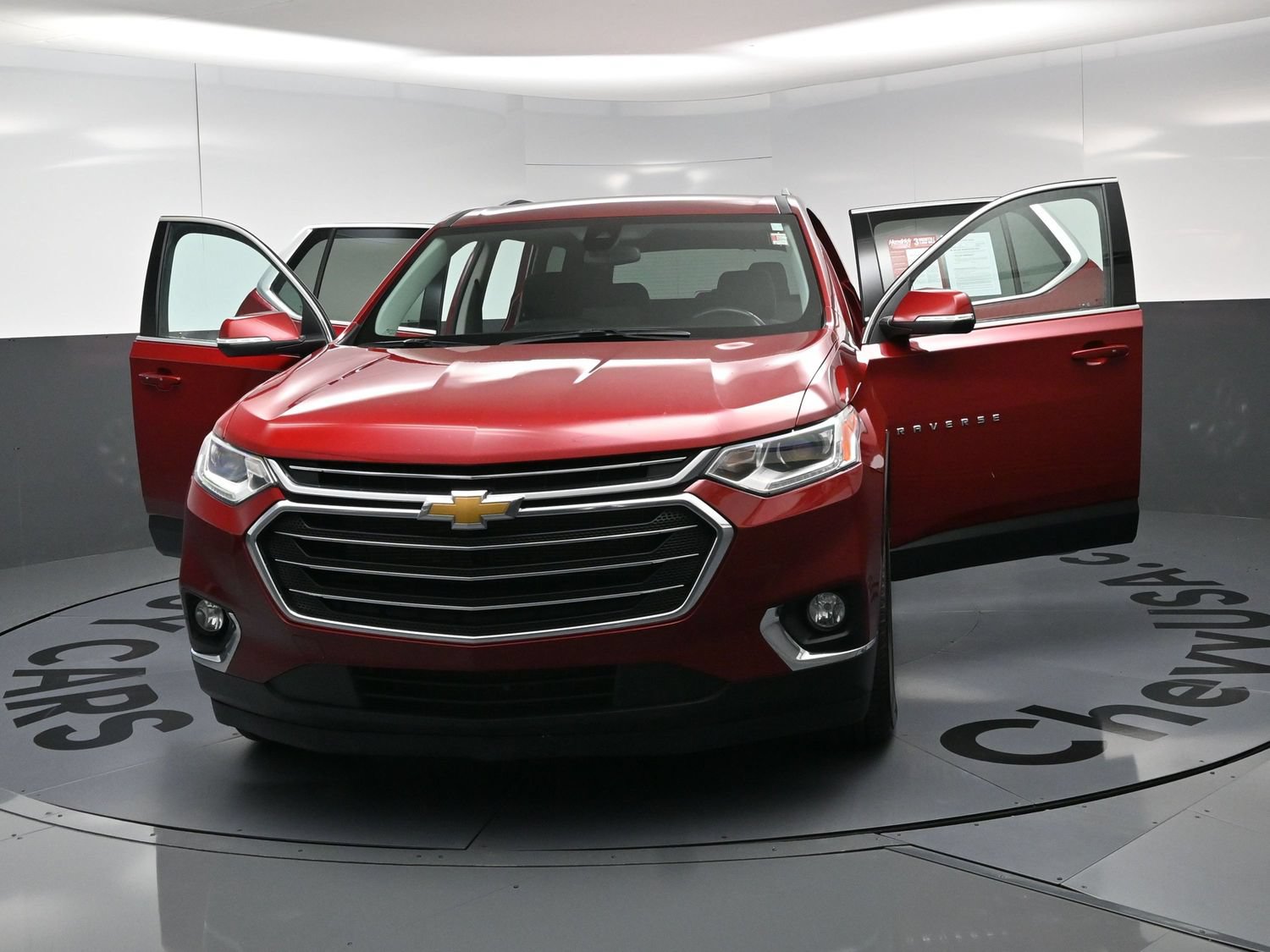 Used 2021 Chevrolet Traverse LT FWD image 22