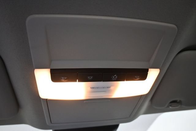 Used 2025 Nissan Sentra SR w/ Trunk Package FWD image 31