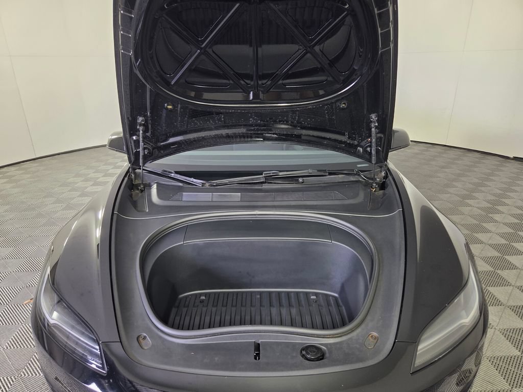 Used 2024 Tesla Model 3 Standard Range RWD image 32