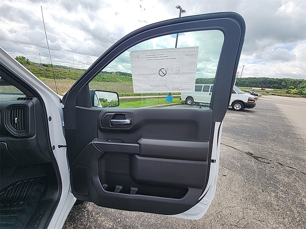 New 2025 Chevrolet Silverado 1500 W/T w/ WT Value Package image 23