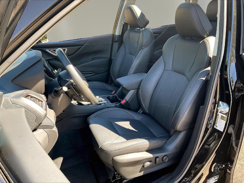 Used 2024 Subaru Forester Touring AWD/4WD image 23