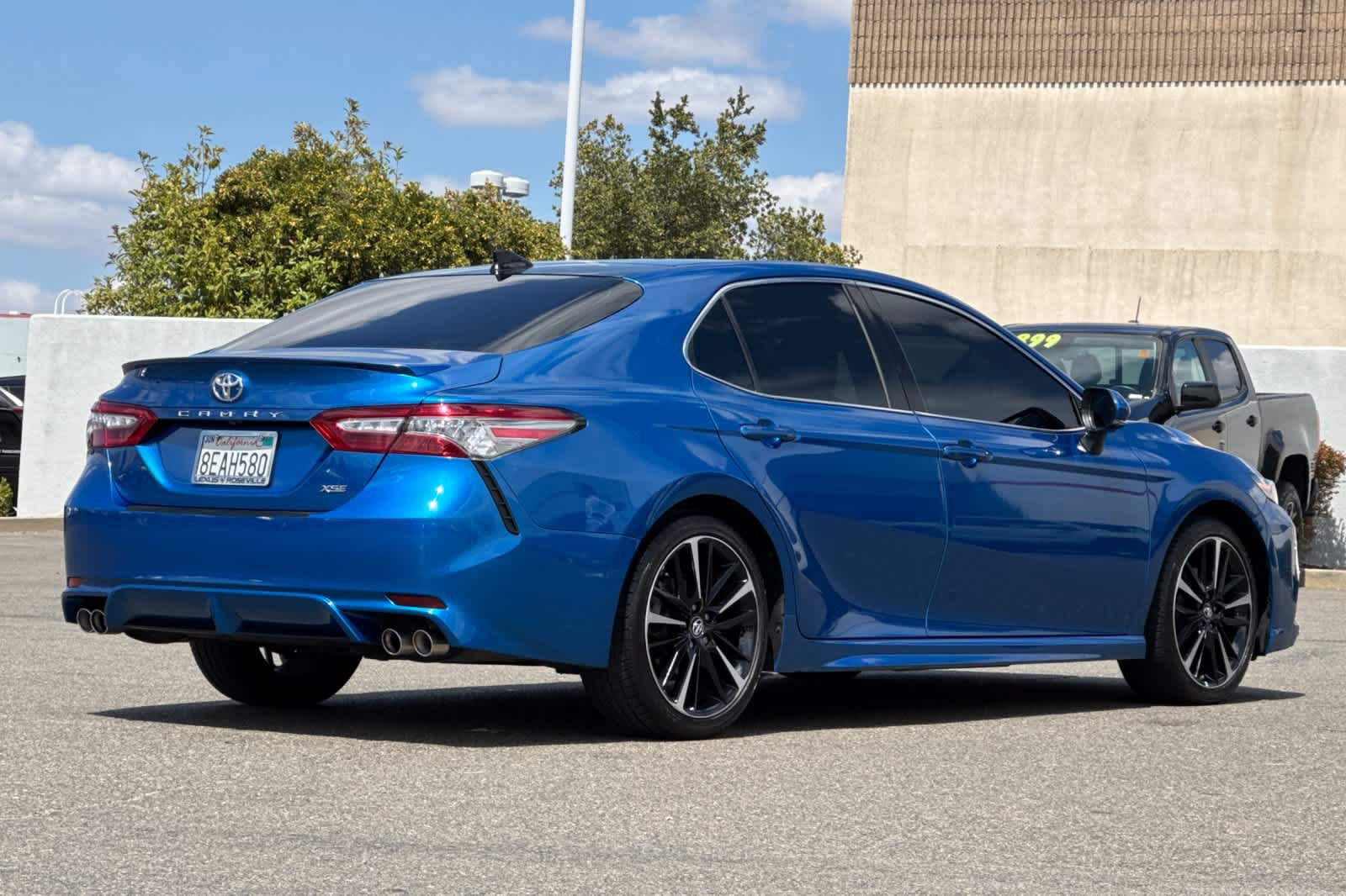 Used 2018 Toyota Camry XSE w/ Audio Package FWD image 2