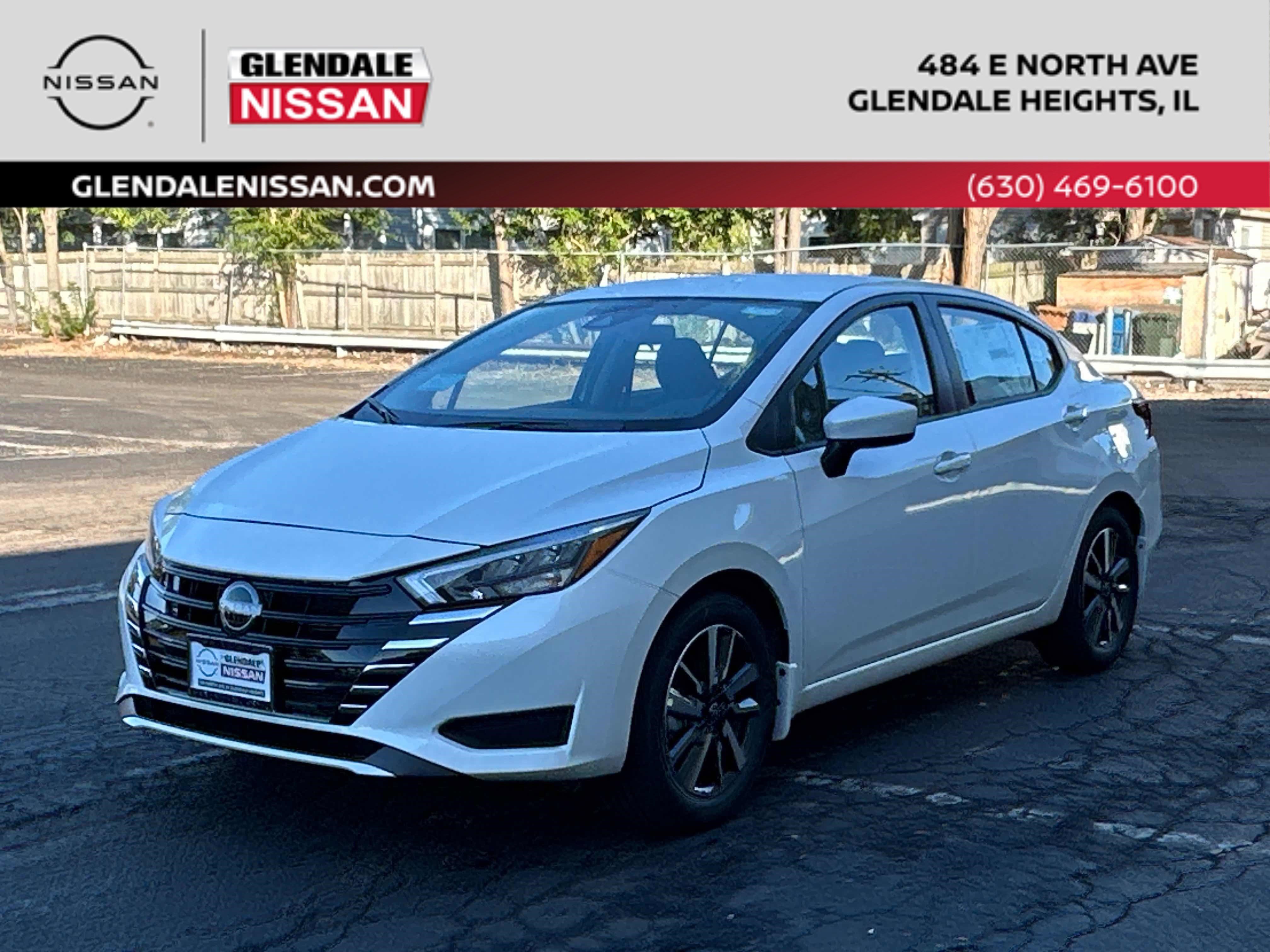 New 2025 Nissan Versa SV w/ Trunk Package