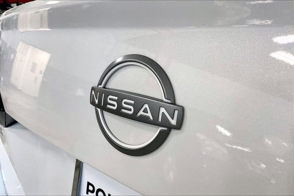 Certified 2025 Nissan Versa SV w/ Trunk Package image 7