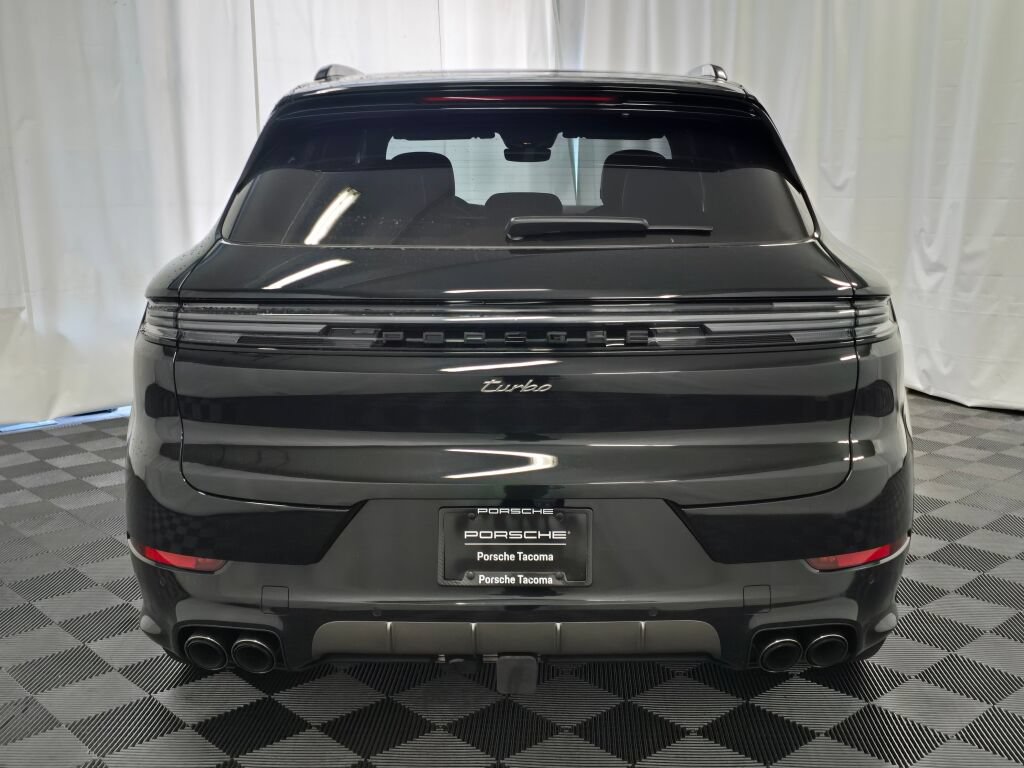 New 2026 Porsche Cayenne Turbo AWD/4WD image 6