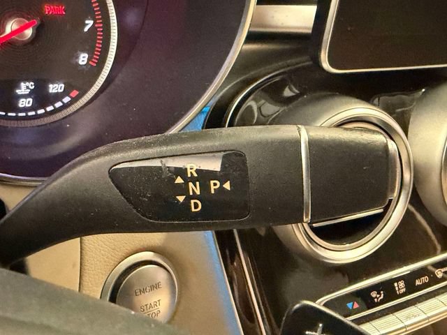 Used 2017 Mercedes-Benz GLC 300 4MATIC image 25