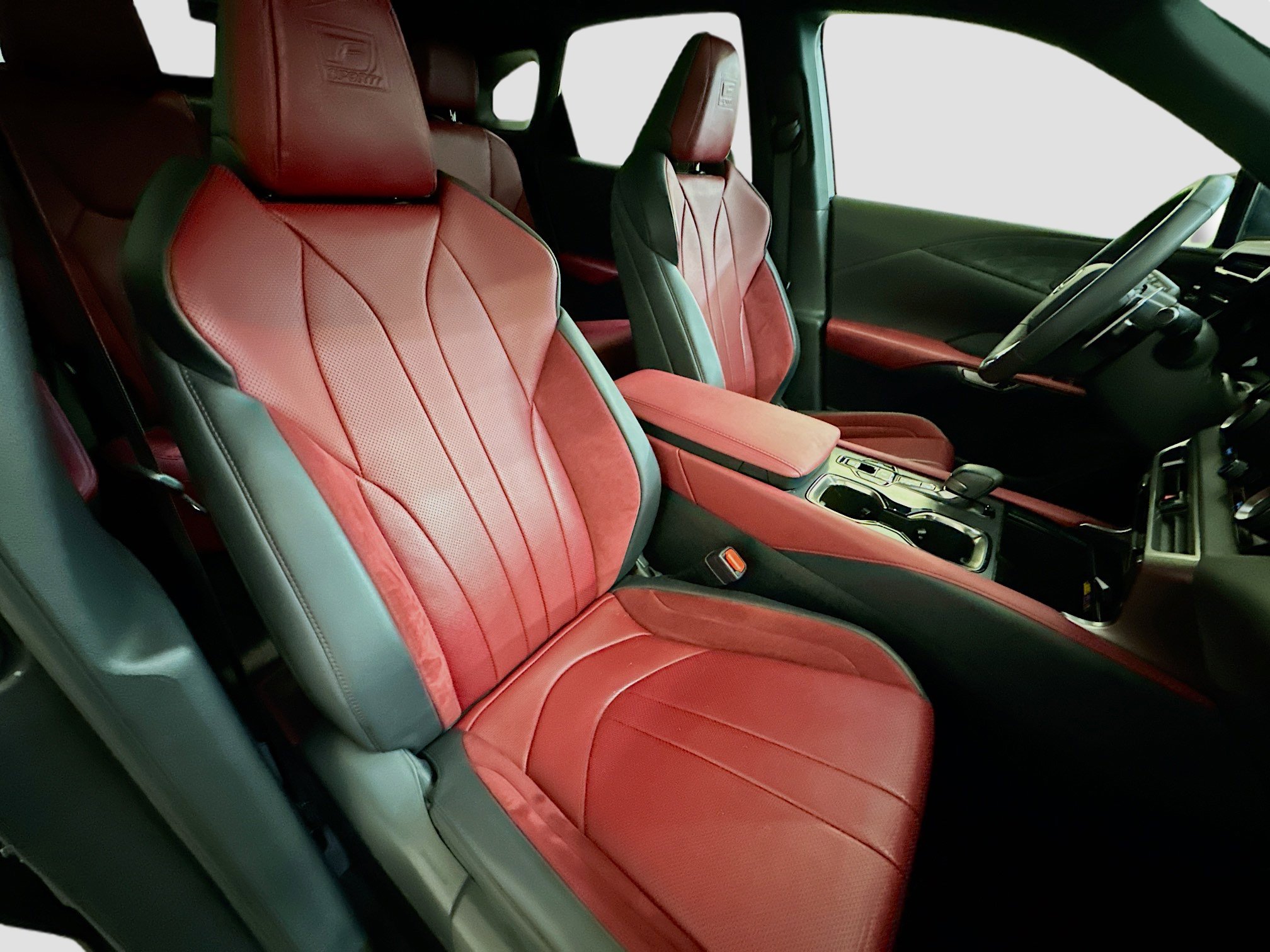 Used 2024 Lexus RX 500h F Sport w/ Technology Package image 34