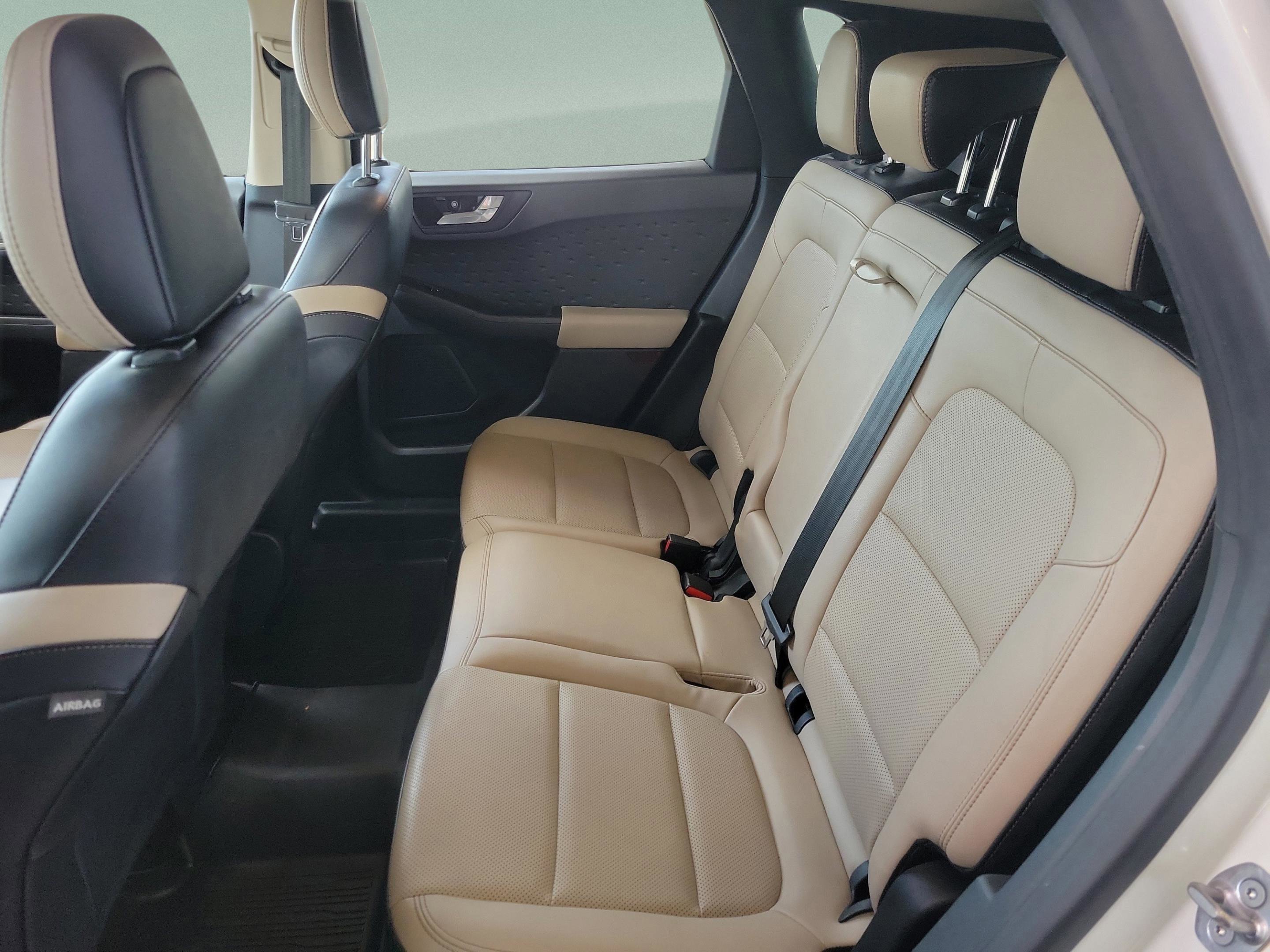 Used 2020 Ford Escape SEL image 10