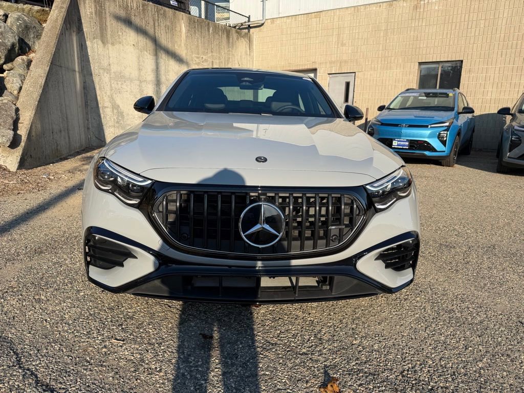 Used 2026 Mercedes-Benz E 53 AMG e 4MATIC Sedan image 10