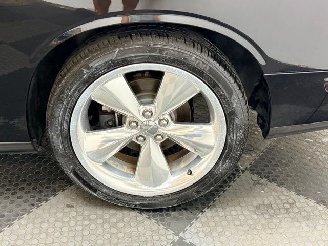 Used 2014 Dodge Challenger R/T RWD image 13