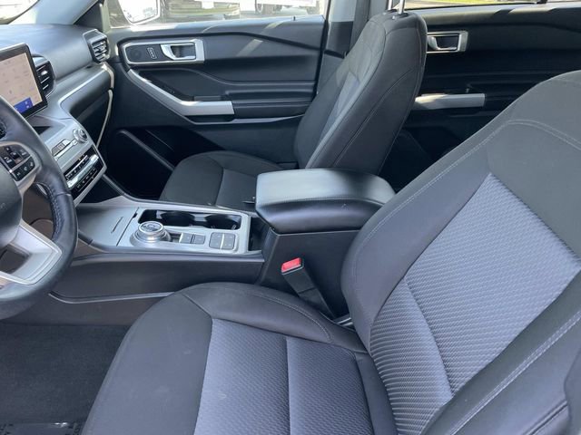 Used 2023 Ford Explorer XLT image 22