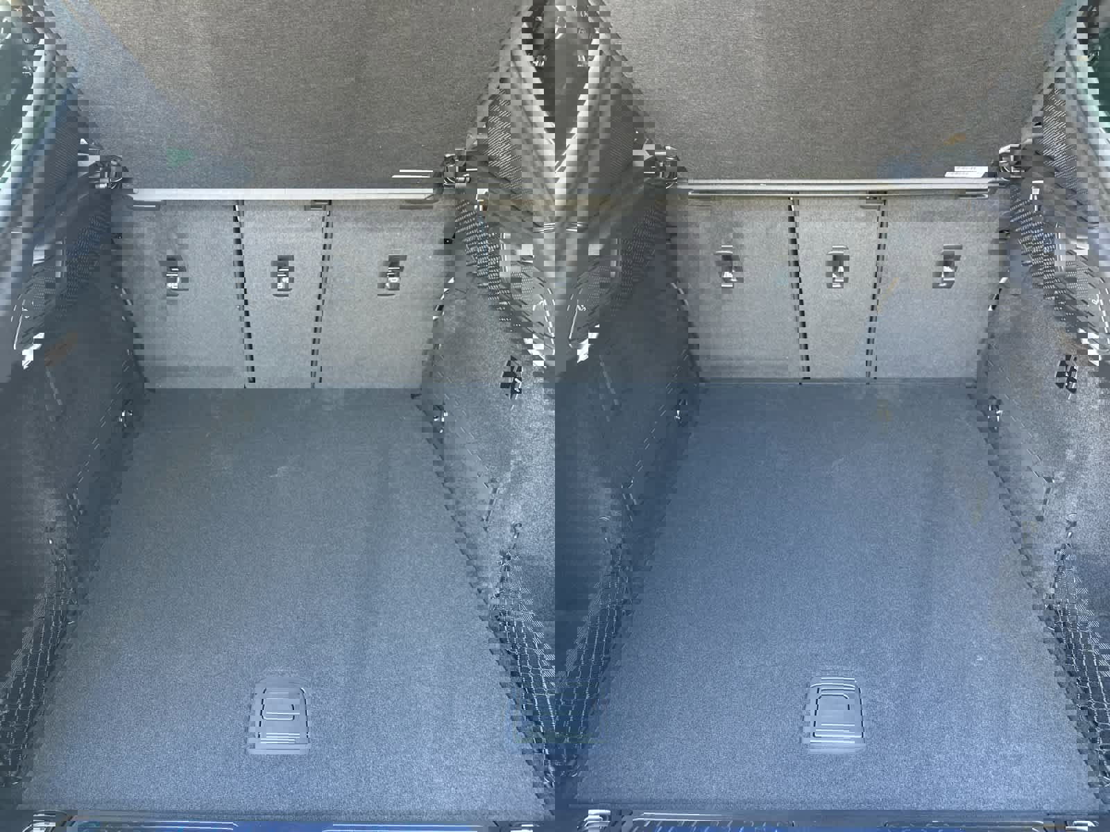 New 2026 Porsche Macan Electric image 16