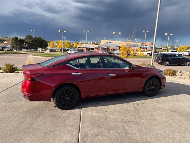 Used 2025 Nissan Altima 2.5 SV w/ SV Special Edition Package AWD/4WD image 14