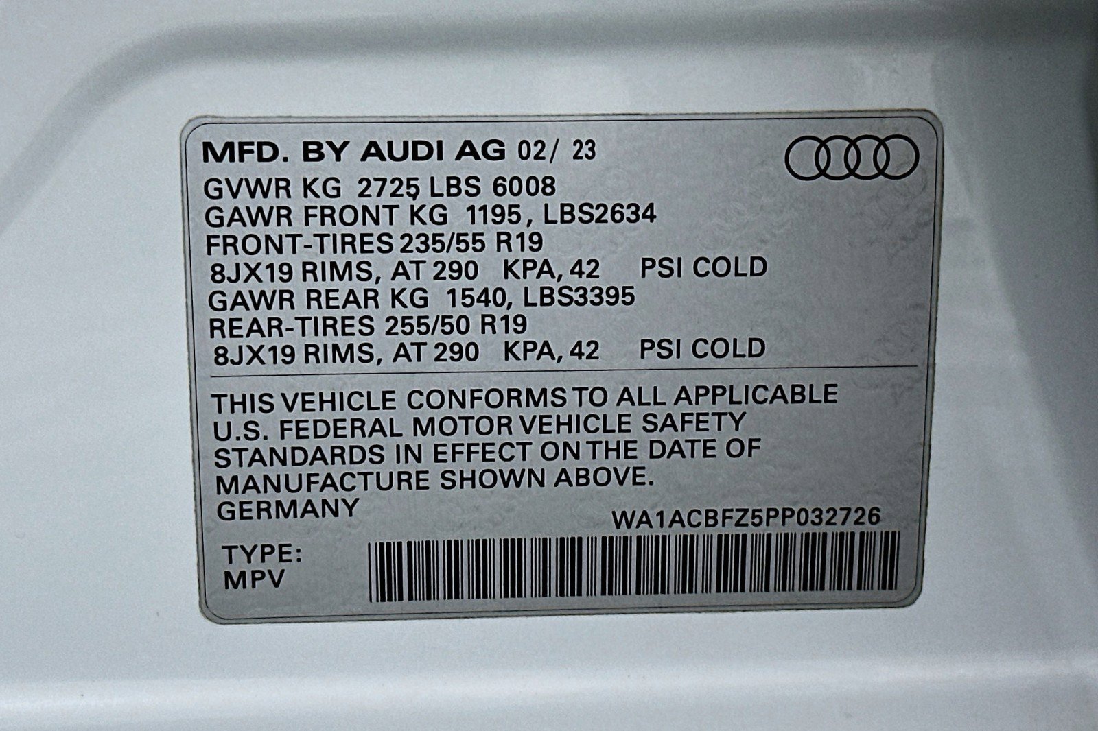 Used 2023 Audi Q4 e-tron Premium w/ Convenience Package image 24