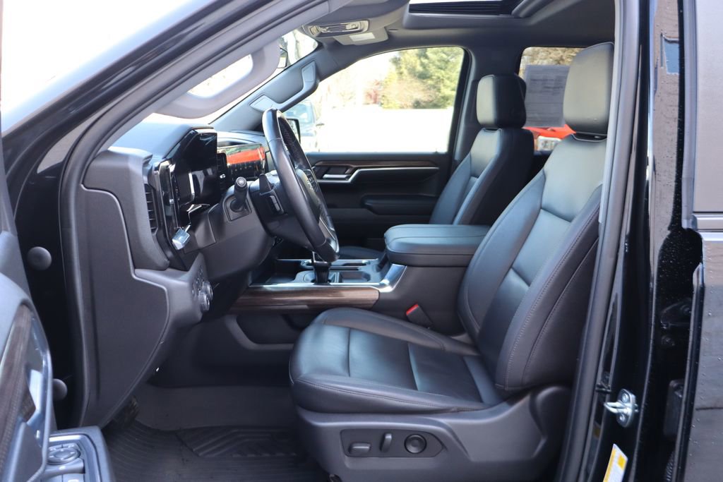 Used 2023 Chevrolet Silverado 1500 LT Trail Boss w/ LT Trail Boss Premium Package image 24