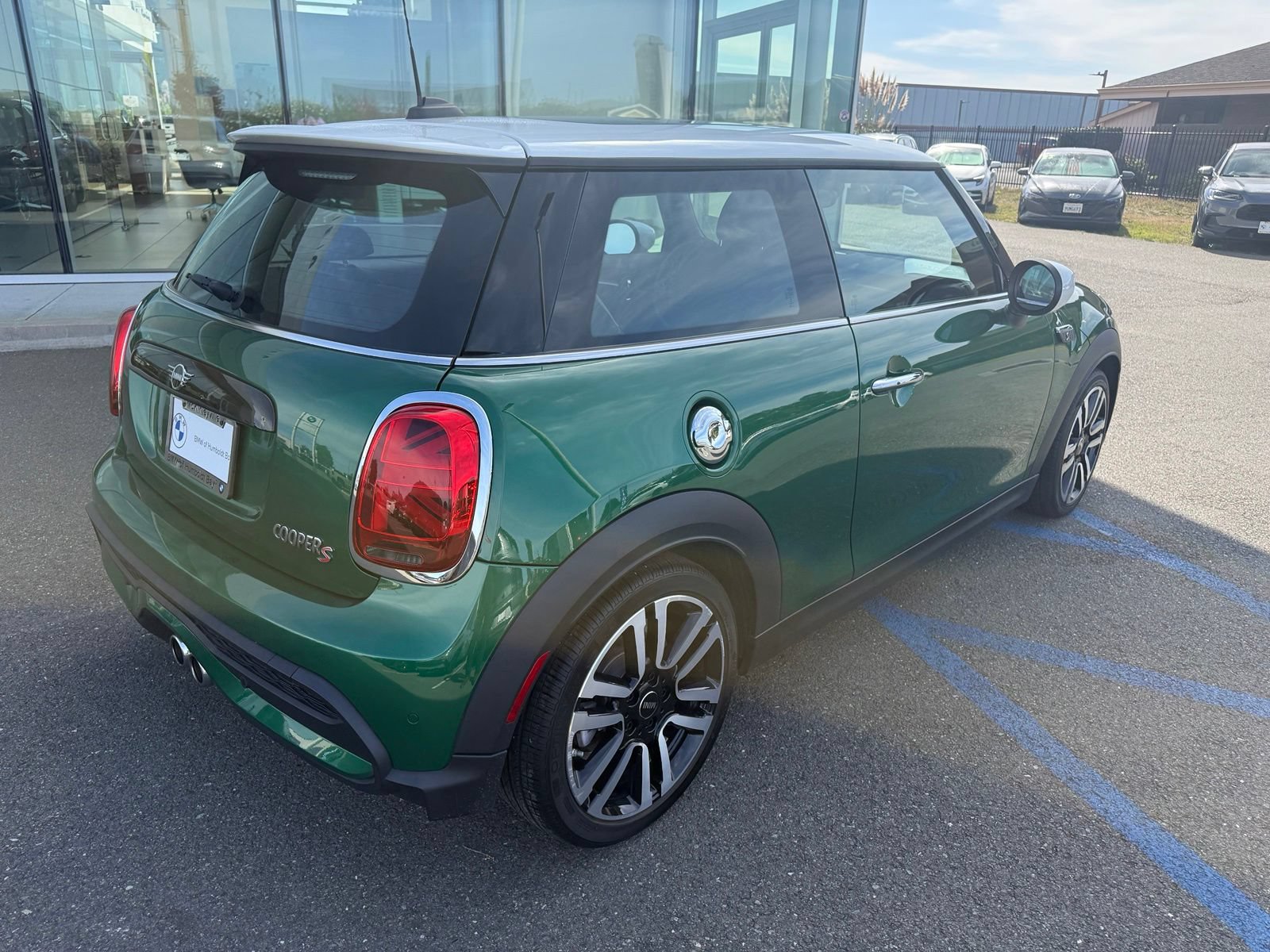 Used 2023 MINI Cooper S FWD image 8