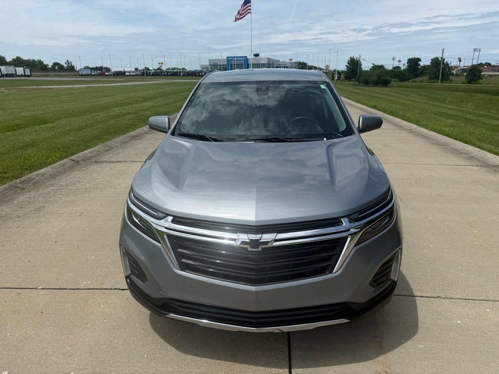 Used 2023 Chevrolet Equinox LT FWD image 12