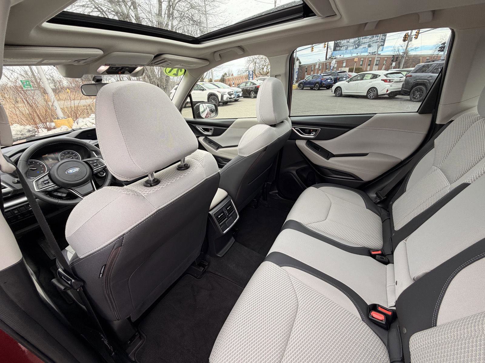 Used 2021 Subaru Forester Premium image 31