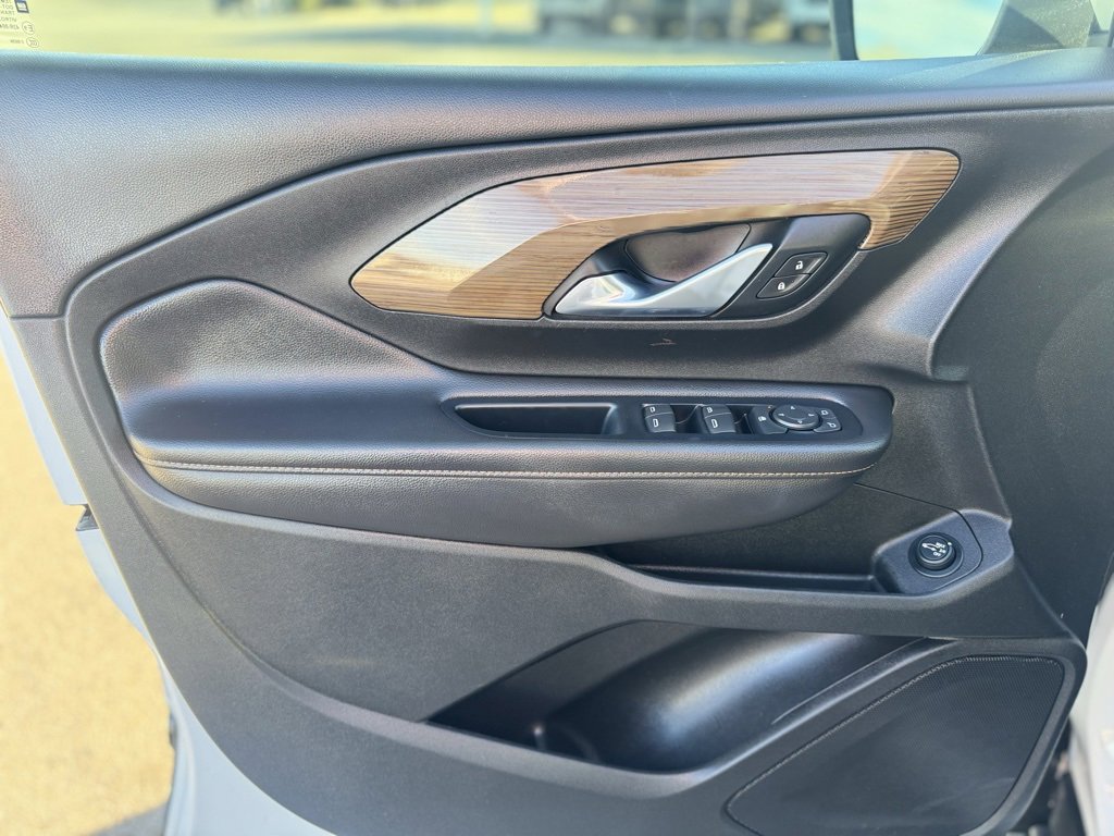 Used 2019 GMC Terrain SLE w/ Driver Convenience Package image 10