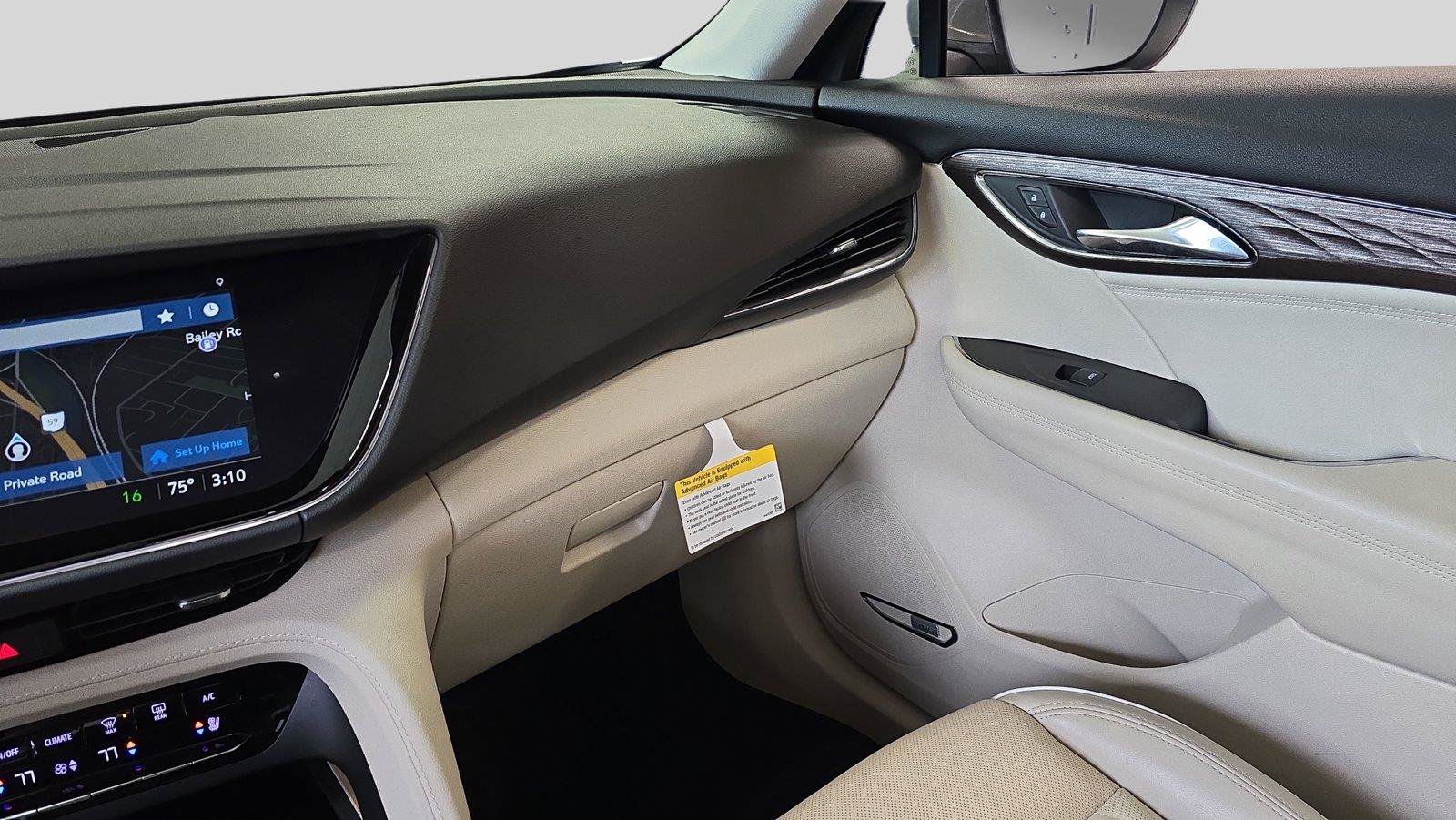 Used 2023 Buick Envision Avenir FWD image 27